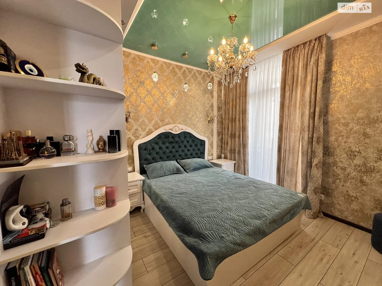 Продается 2-комнатная квартира 54 кв. м в Одессе, ул. Каманина, 16А/3 - фото 1