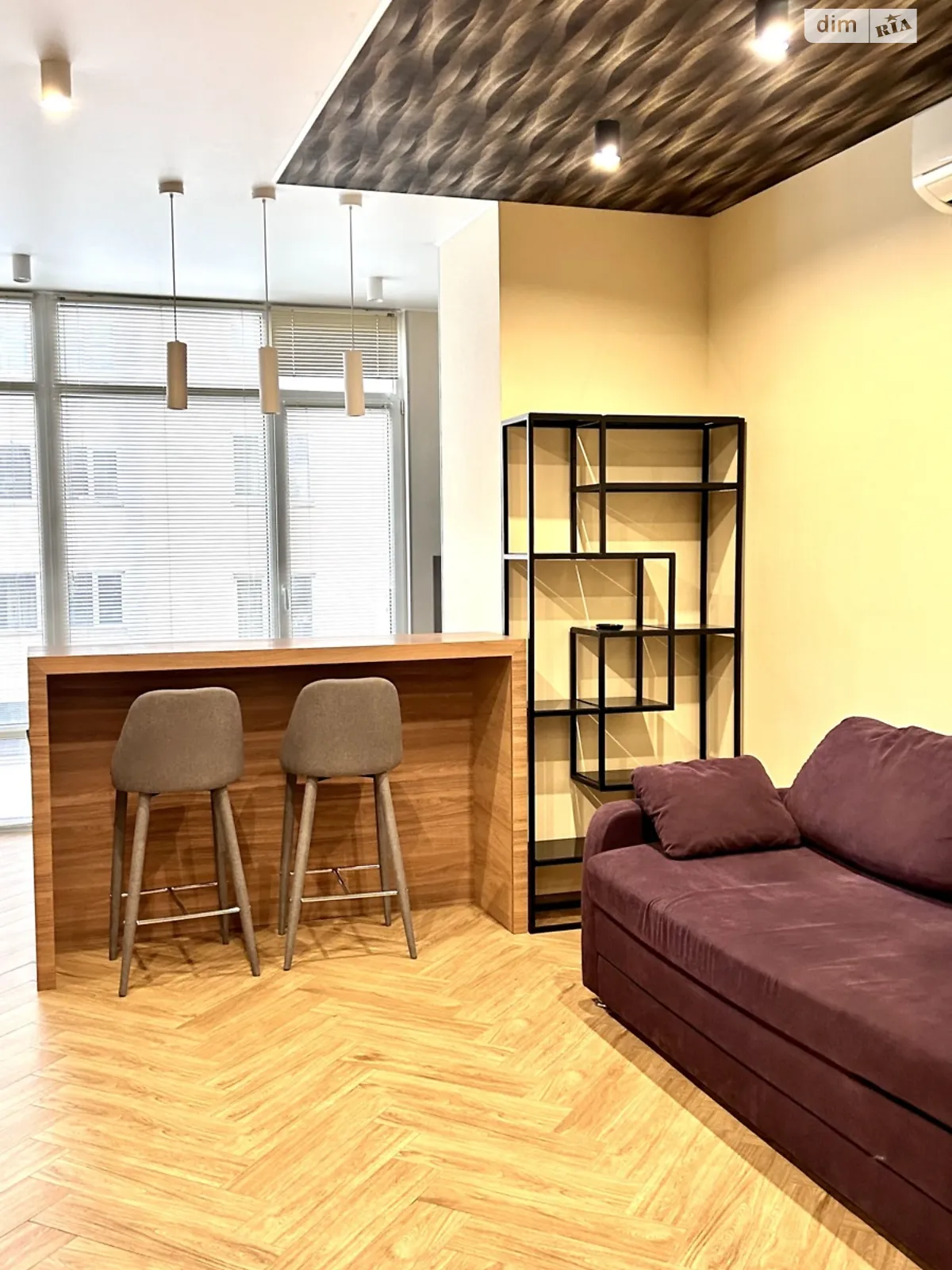 Продается 1-комнатная квартира 38 кв. м в Киеве, ул. Коновальца Евгения, 36Е
