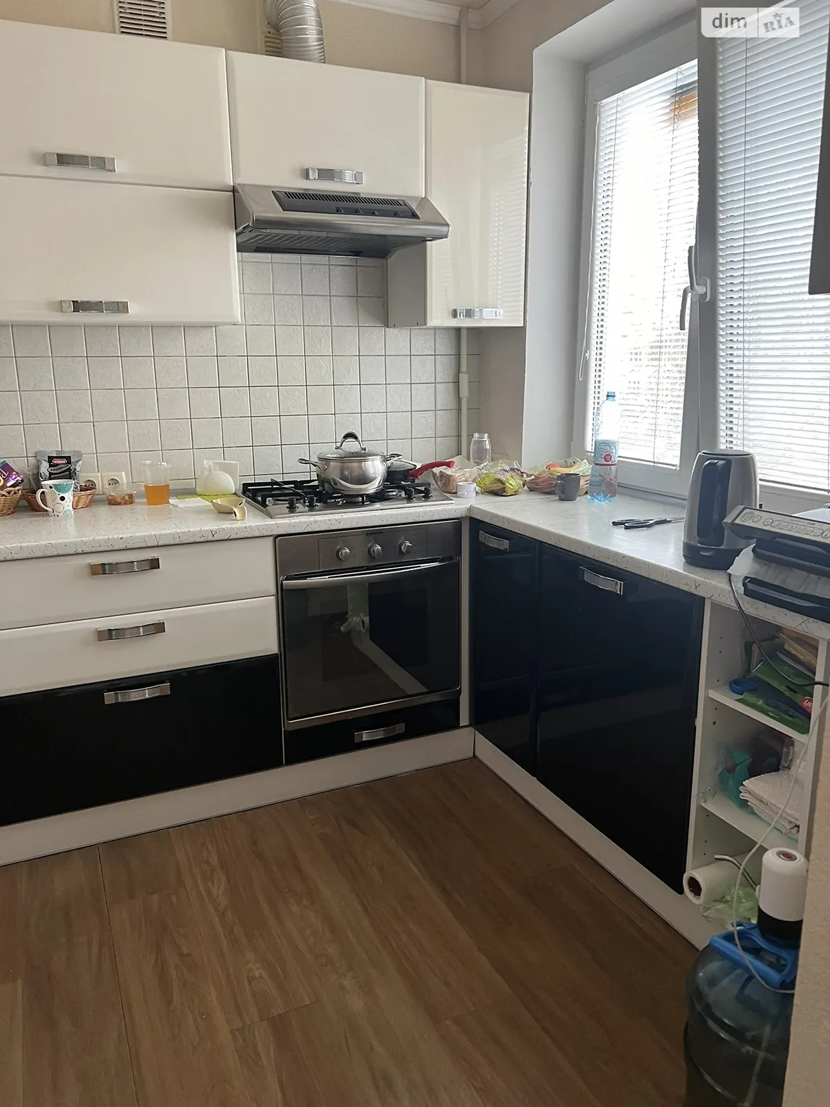 Продается 3-комнатная квартира 61 кв. м в Харькове, цена: 36900 $