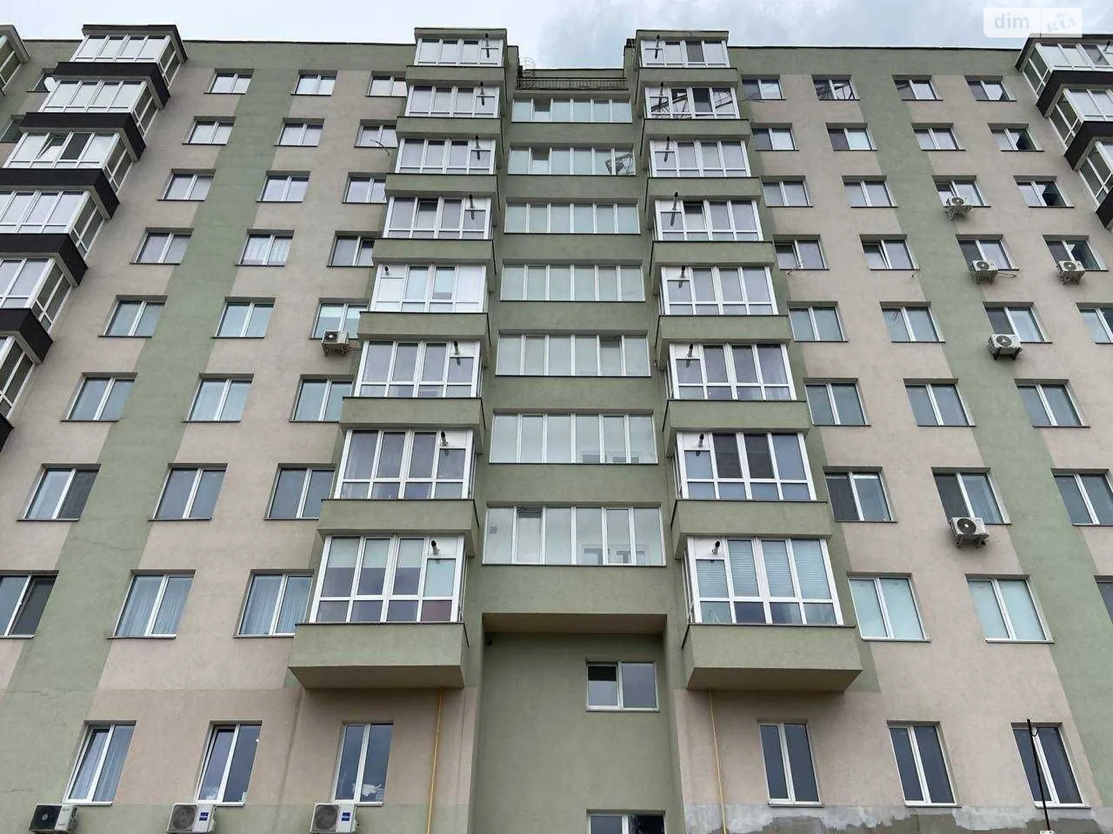 Продается 2-комнатная квартира 70 кв. м в Хмельницком, ул. Пилотская, 2/2 - фото 1