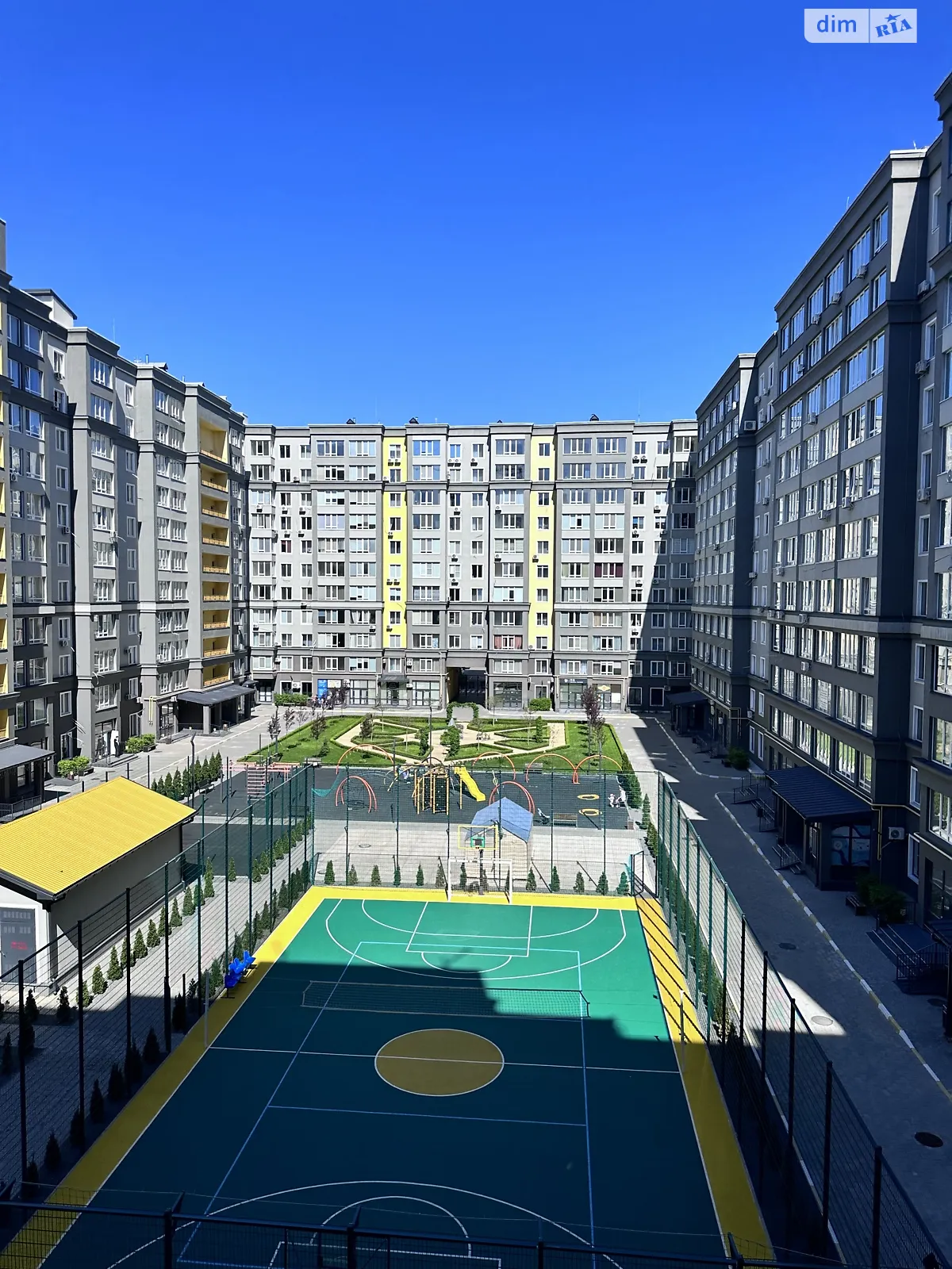 Продается 2-комнатная квартира 50 кв. м в Буче, ул. Ивана Кожедуба, 4Б