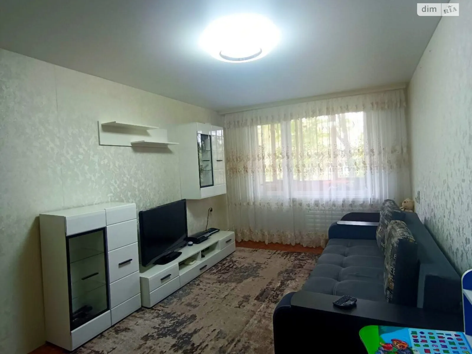 Продается 1-комнатная квартира 31 кв. м в Чернигове, цена: 26000 $