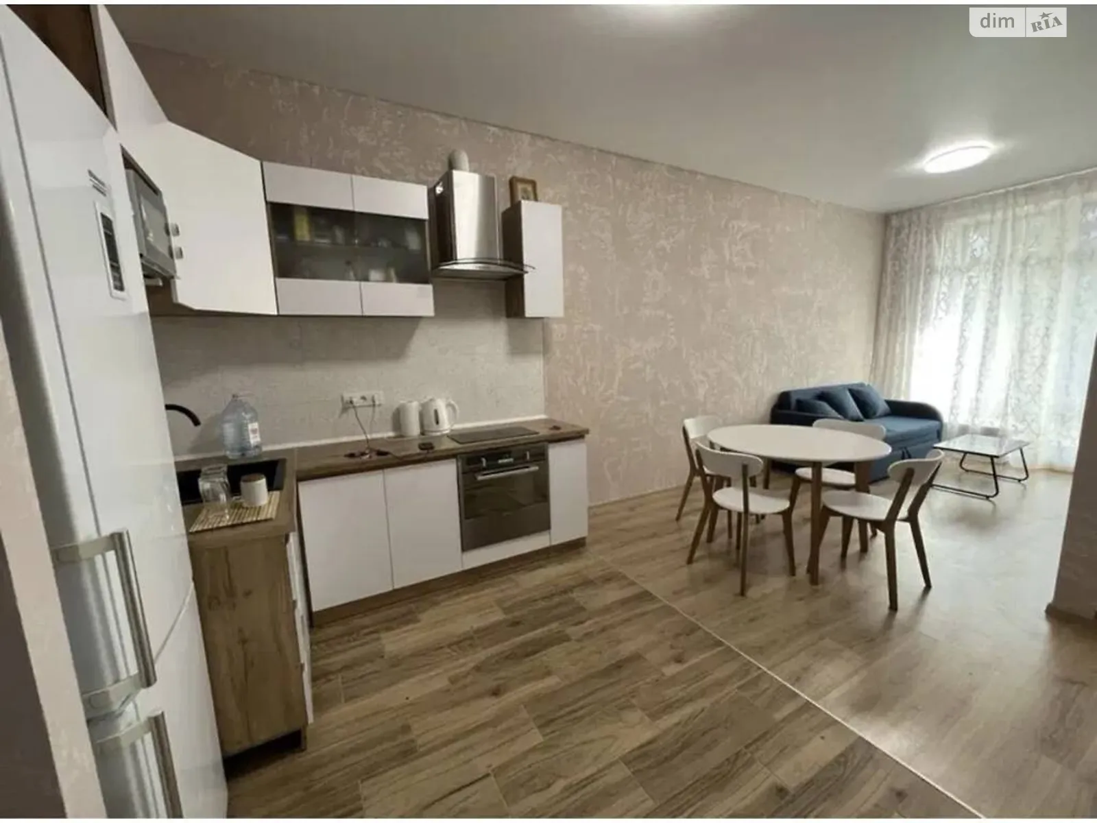 Продается 1-комнатная квартира 43 кв. м в Одессе, ул. Дмитрия Донского
