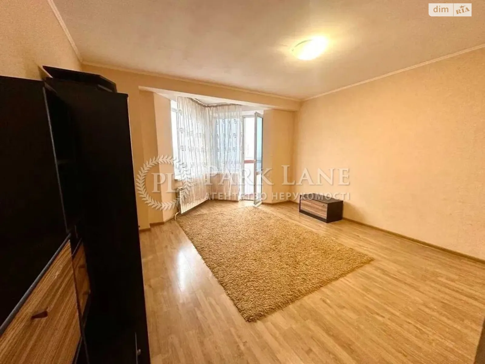 Продается 2-комнатная квартира 72 кв. м в Киеве, ул. Здолбуновская, 3Г
