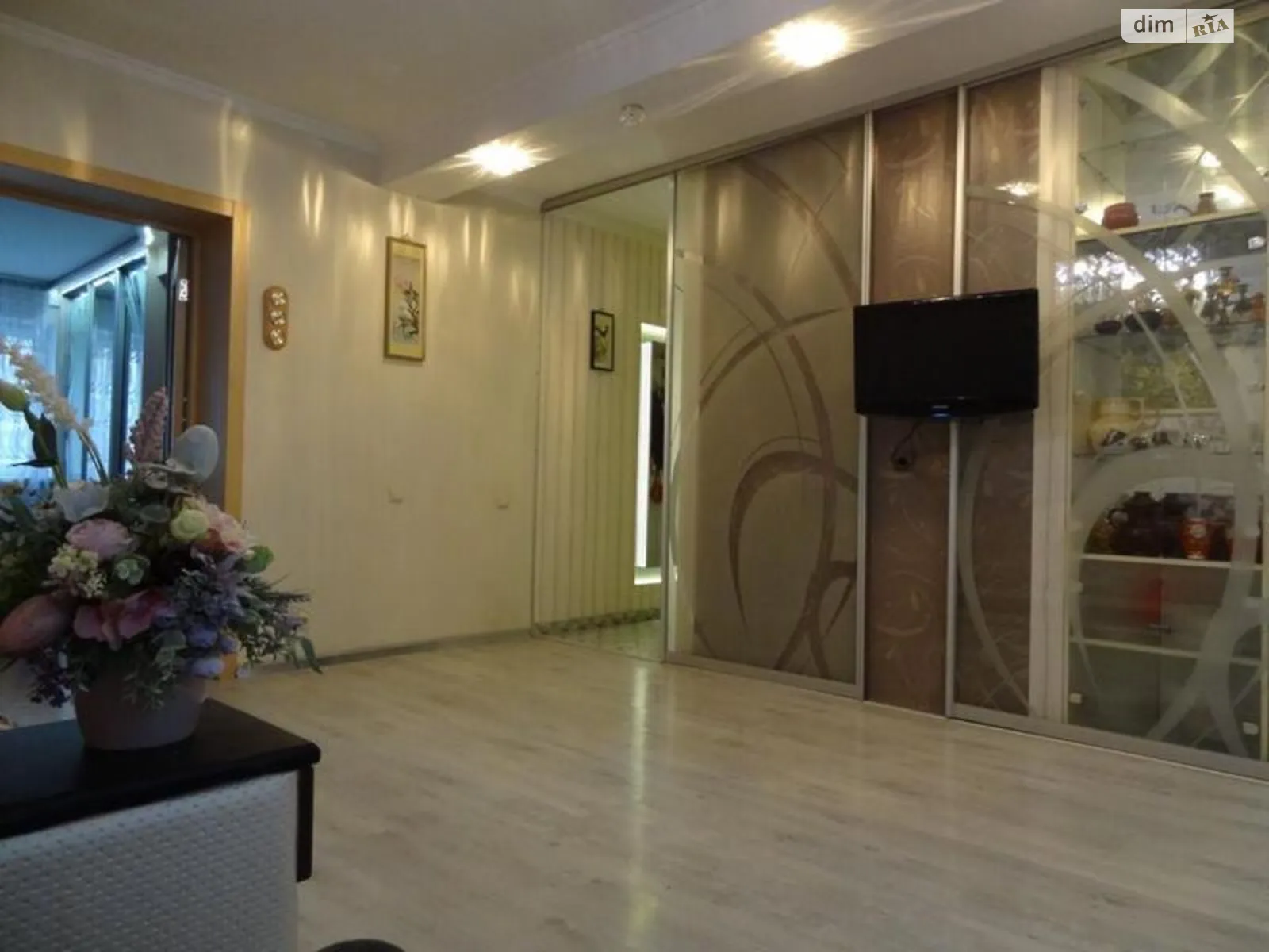 Продается 2-комнатная квартира 47 кв. м в Киеве, ул. Белорусская, 13 - фото 1