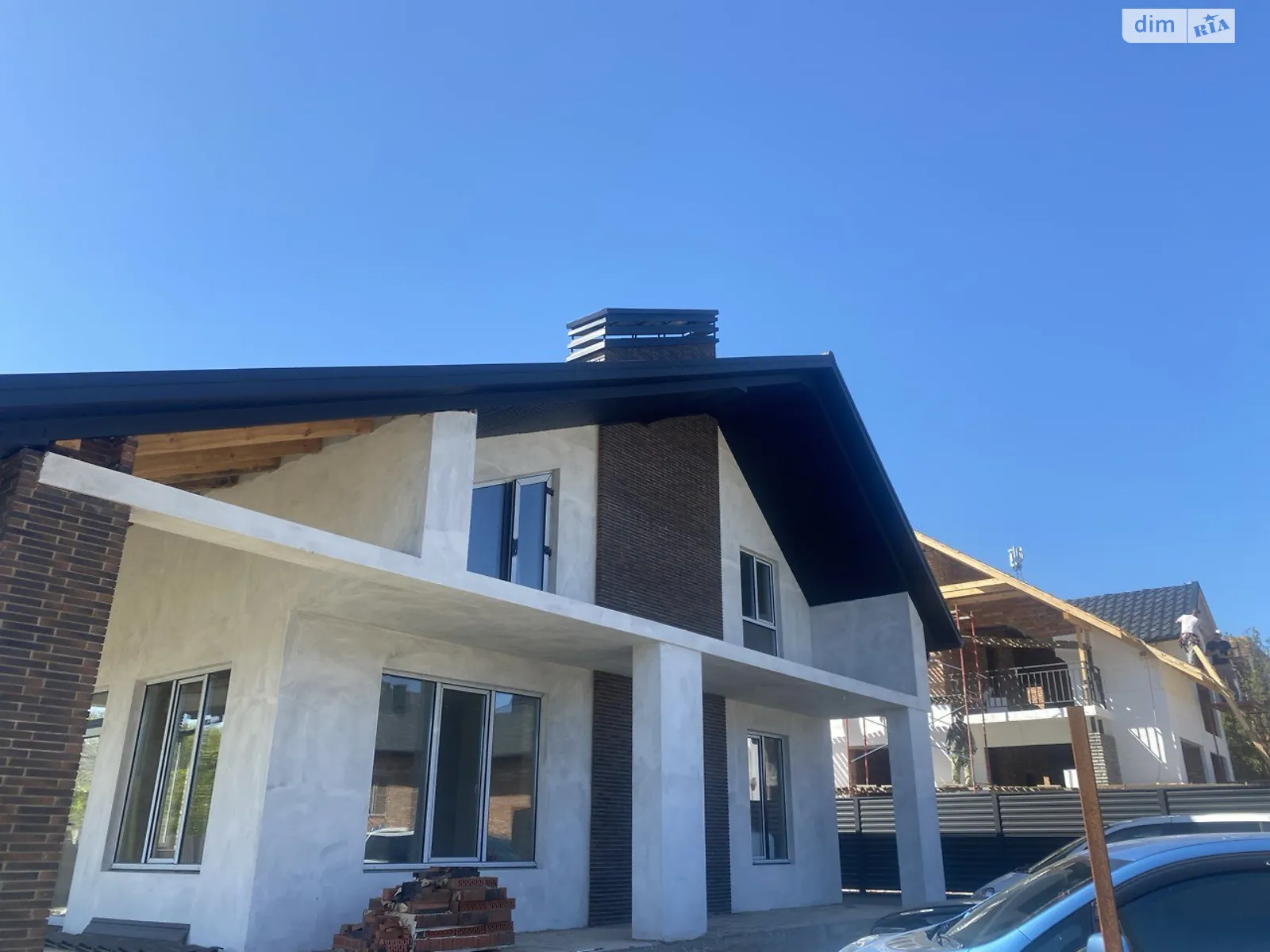 Продается дом на 2 этажа 154 кв. м с бассейном, цена: 150000 $ - фото 1
