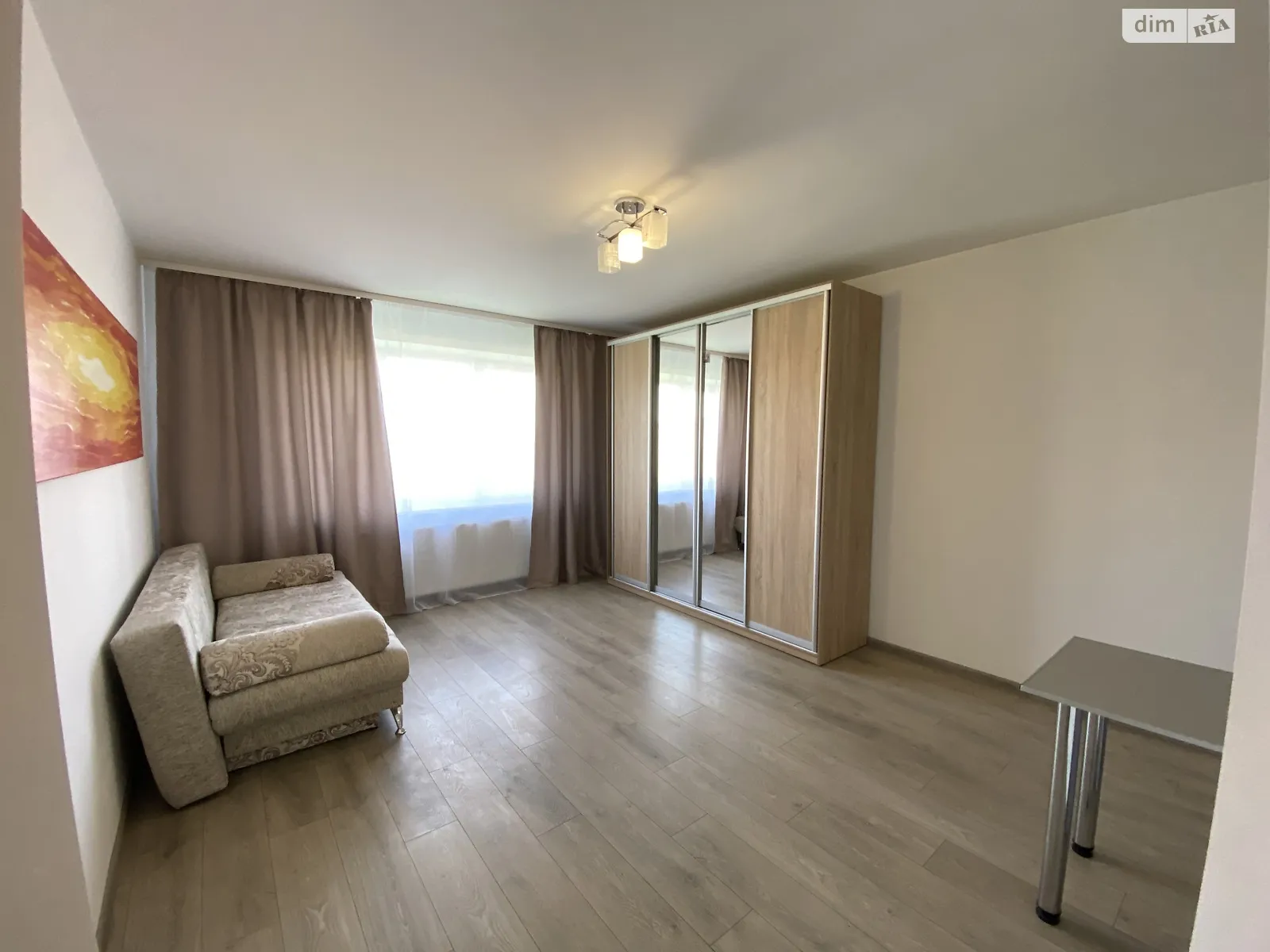 1-кімнатна квартира 42 кв. м у Тернополі, цена: 220 $