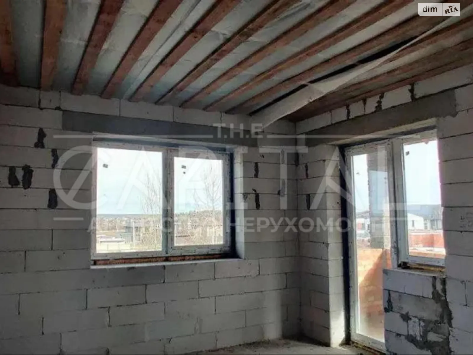 Продается дом на 2 этажа 183 кв. м с баней/сауной, цена: 126000 $ - фото 1