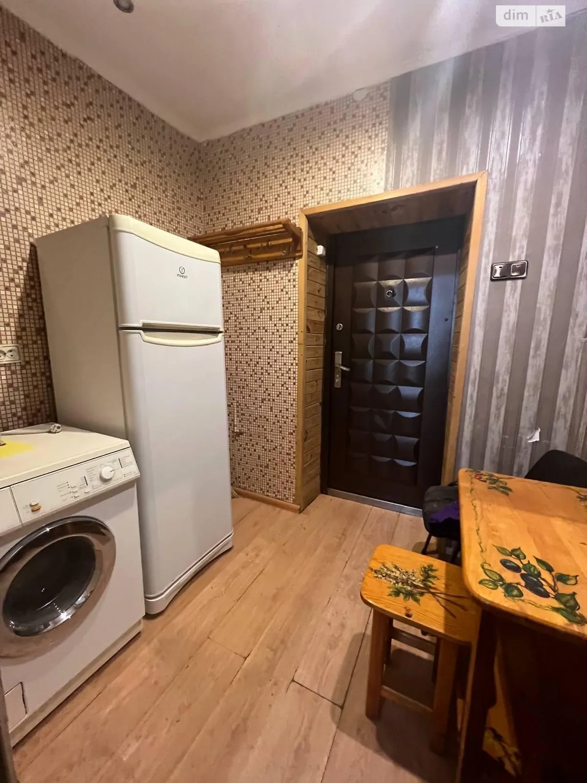 Продается комната 80 кв. м в Одессе, цена: 8900 $ - фото 1