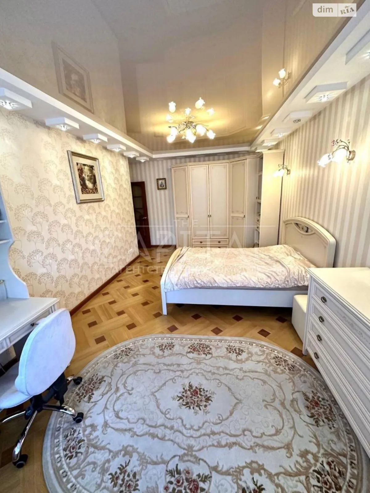 Сдается в аренду 4-комнатная квартира 143 кв. м в Киеве - фото 2