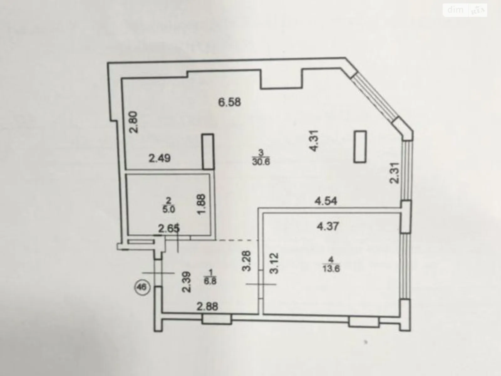 Продается 1-комнатная квартира 56 кв. м в Ивано-Франковске, ул. Кисилевской А.