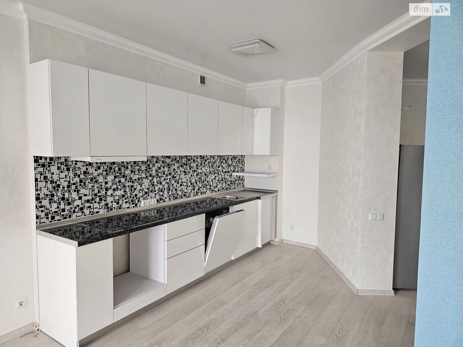 Продается 2-комнатная квартира 107 кв. м в Хмельницком, цена: 99000 $ - фото 1