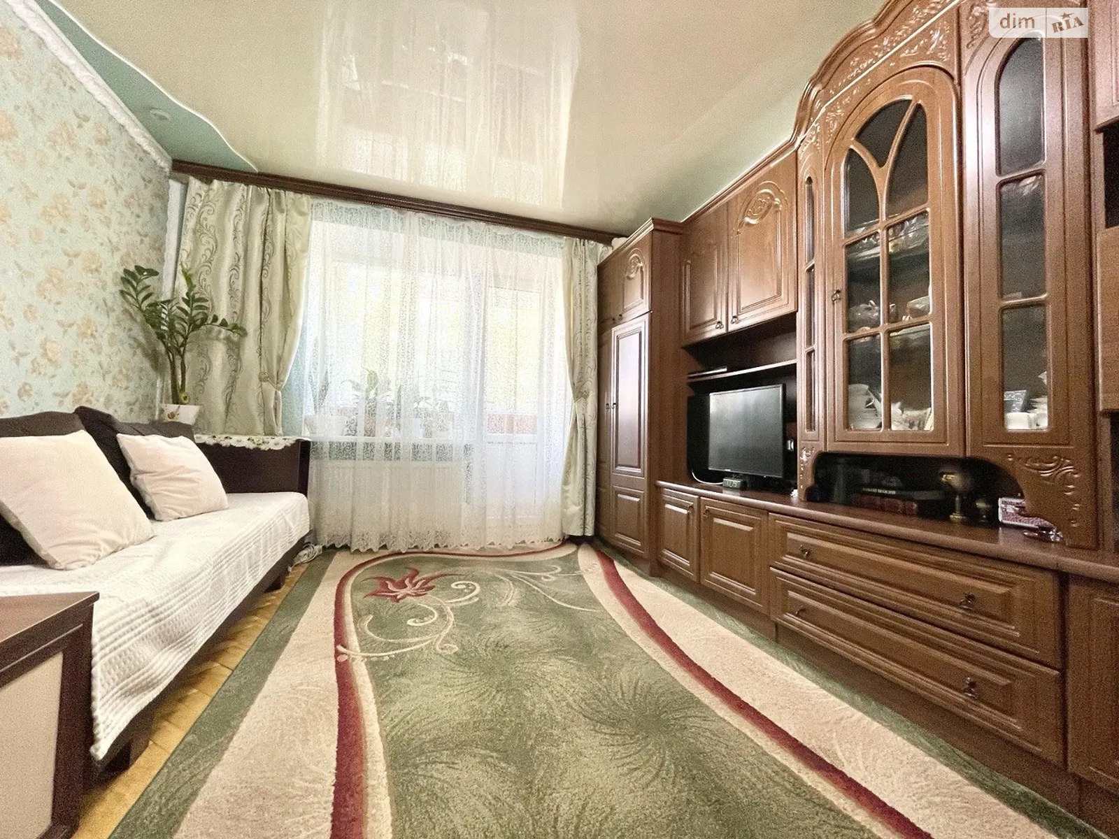 1-комнатная квартира 32 кв. м в Тернополе, ул. Героев Крут - фото 1