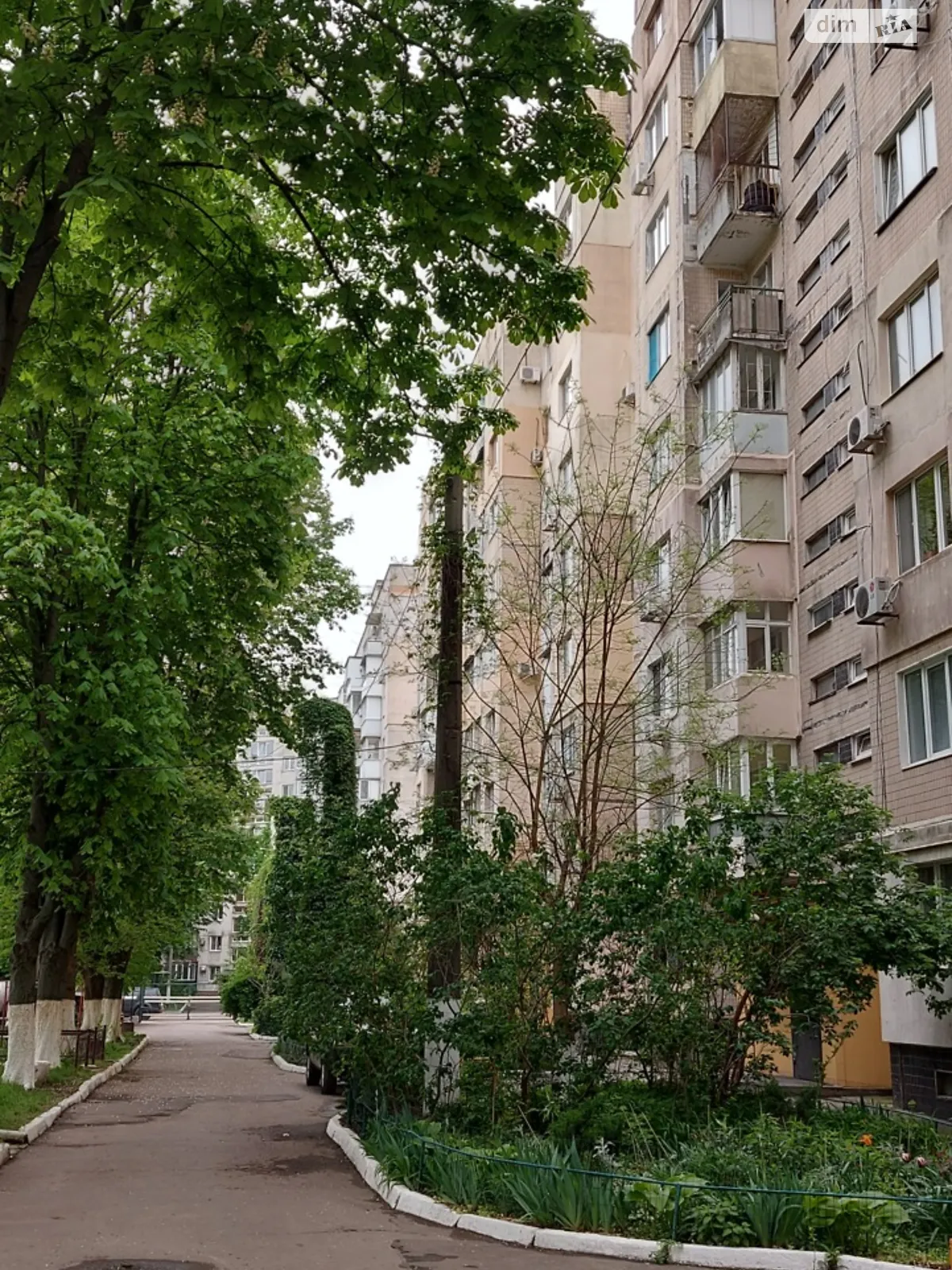 Продается 1-комнатная квартира 34 кв. м в Одессе, Фонтанская дор., 67 - фото 1