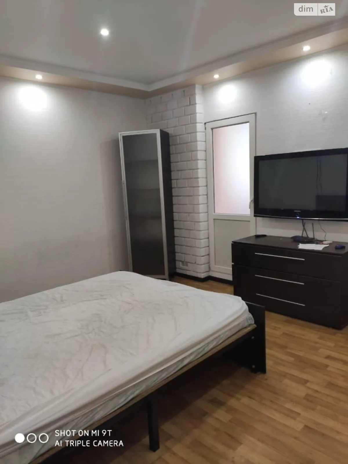 Продается 1-комнатная квартира 47.6 кв. м в Одессе, ул. Академика Заболотного - фото 1