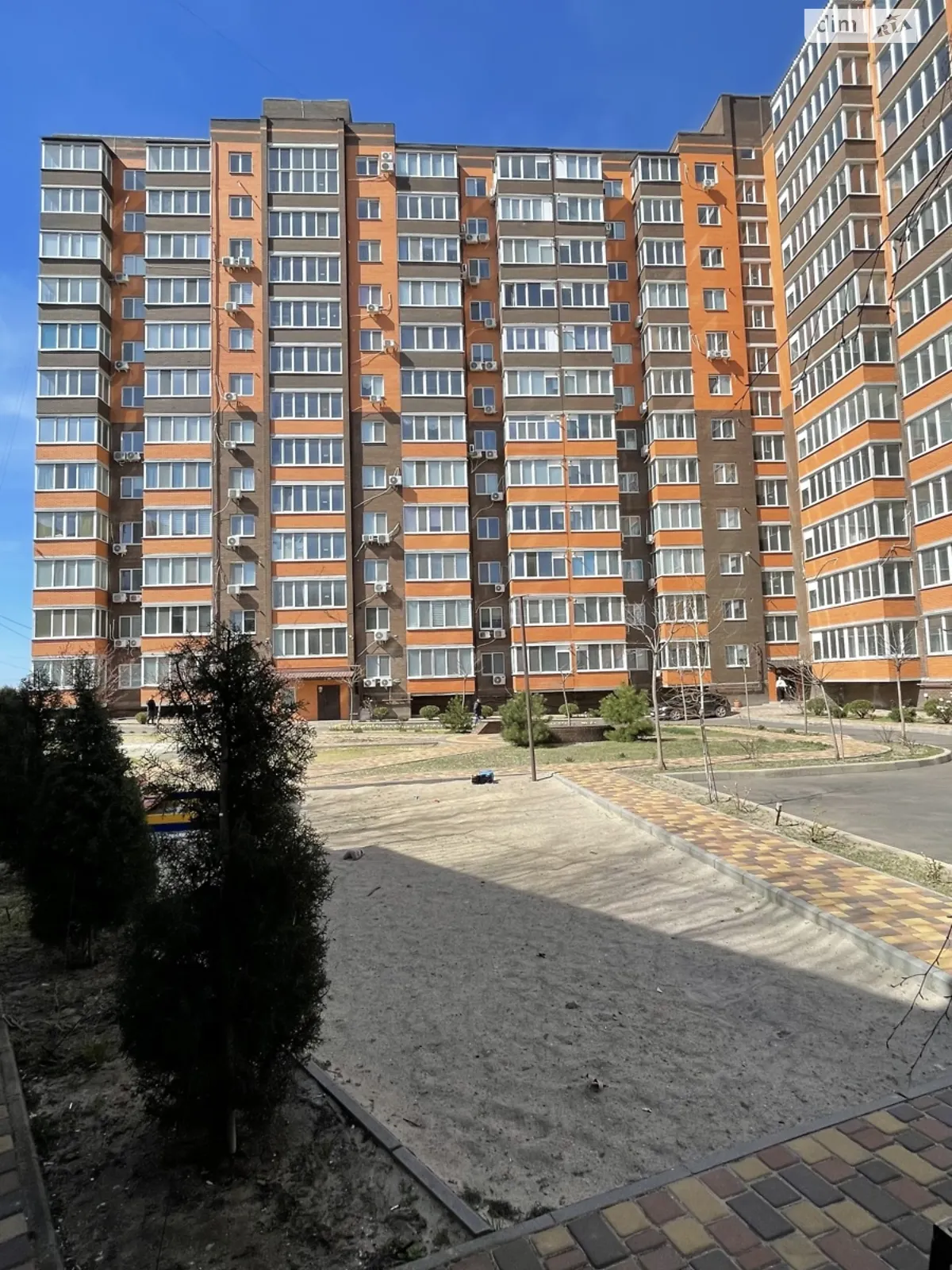 Продается 2-комнатная квартира 58 кв. м в Николаеве, ул. Мостостроителей, 18 - фото 1