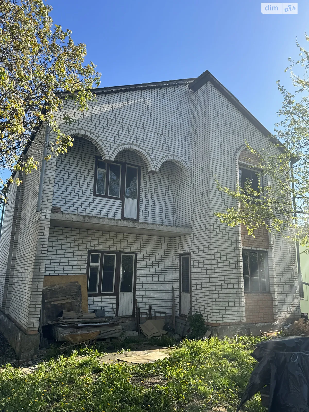 Продається будинок 2 поверховий 210 кв. м з терасою, цена: 105000 $