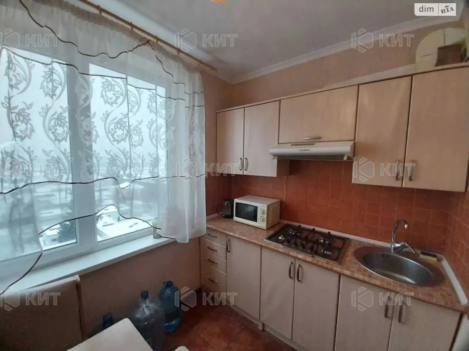 Продается 1-комнатная квартира 33 кв. м в Харькове, въезд Фесенковский, 8