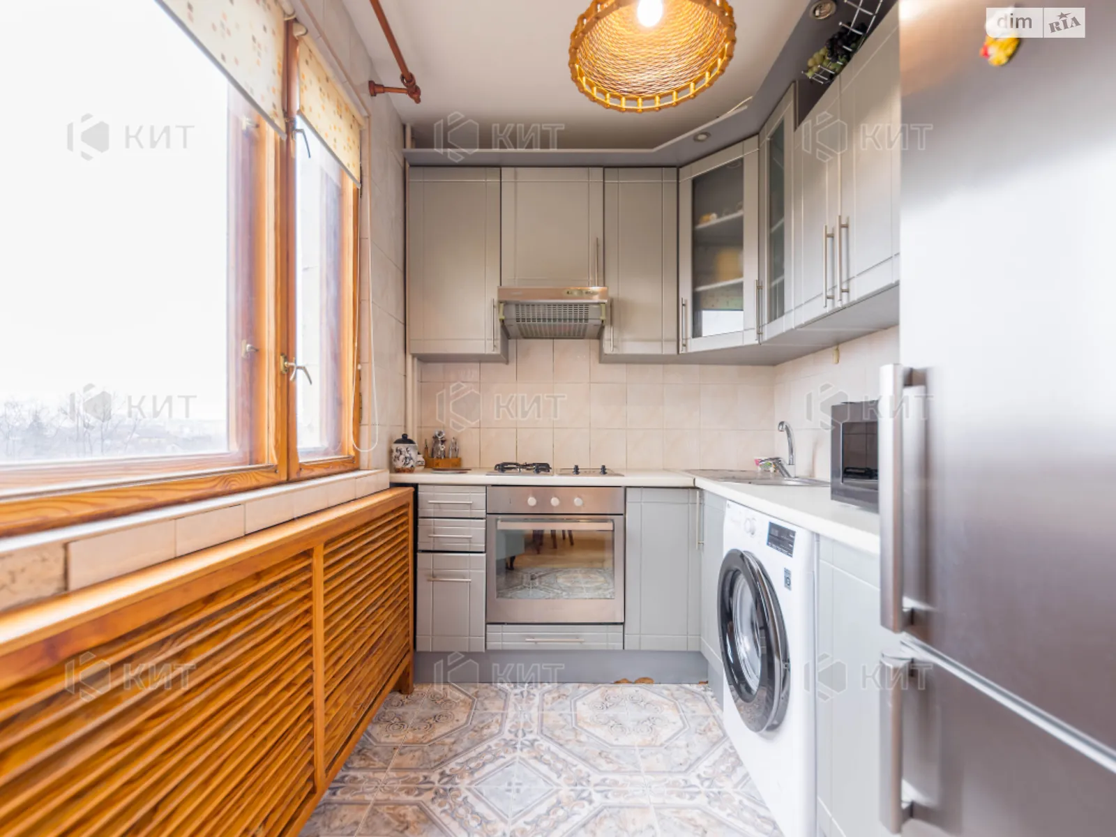 Продается 4-комнатная квартира 70 кв. м в Харькове, ул. Гвардейцев-Широнинцев, 53 - фото 1