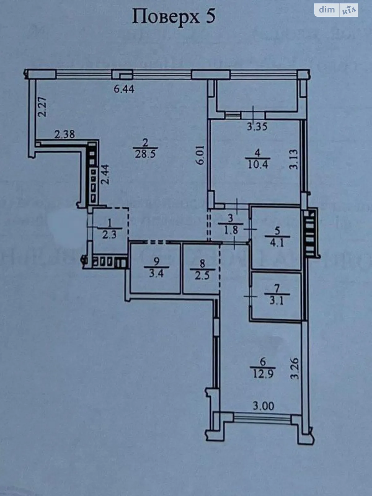 Продается 3-комнатная квартира 72 кв. м в Киеве, ул. Салютная, 2/1