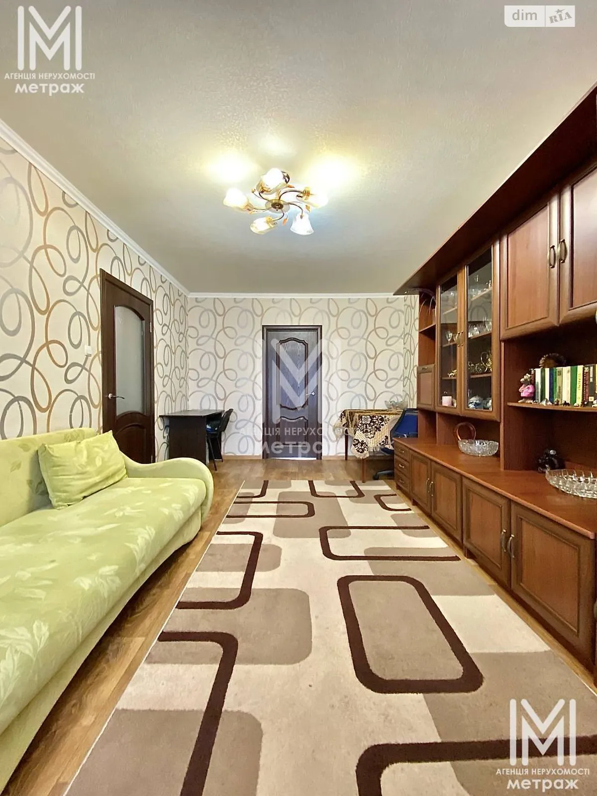 Продається 2-кімнатна квартира 43 кв. м у Харкові