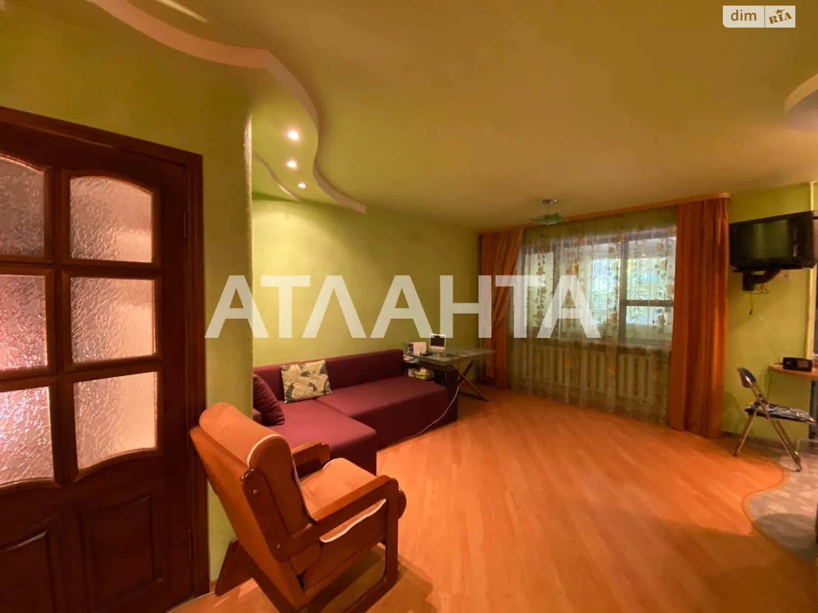 Продається 2-кімнатна квартира 55 кв. м у Одесі, вул. Ріхтера Святослава - фото 1