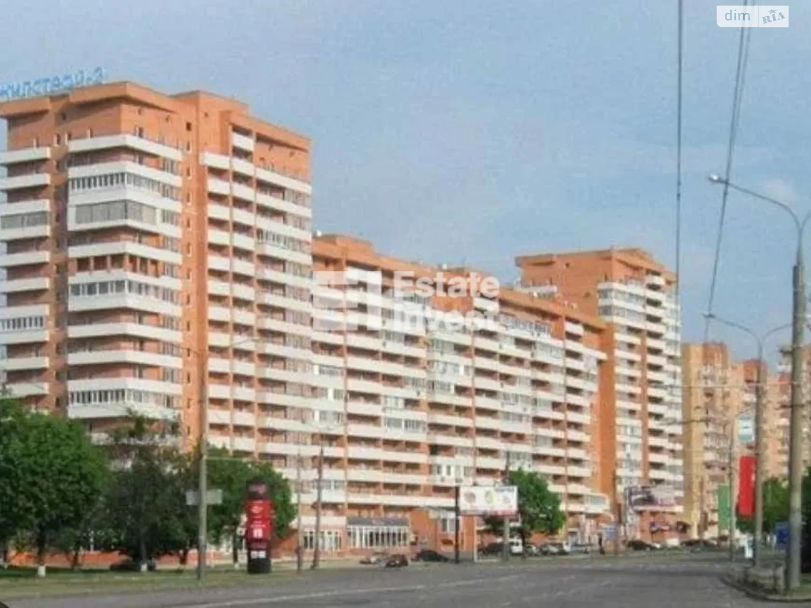 Продается 3-комнатная квартира 75 кв. м в Харькове, просп. Гагарина, 41/2