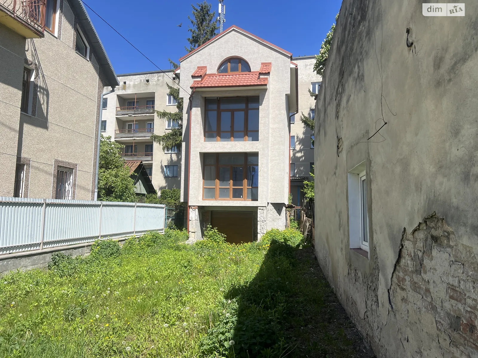 Продается дом на 4 этажа 157 кв. м с беседкой, цена: 117000 $ - фото 1