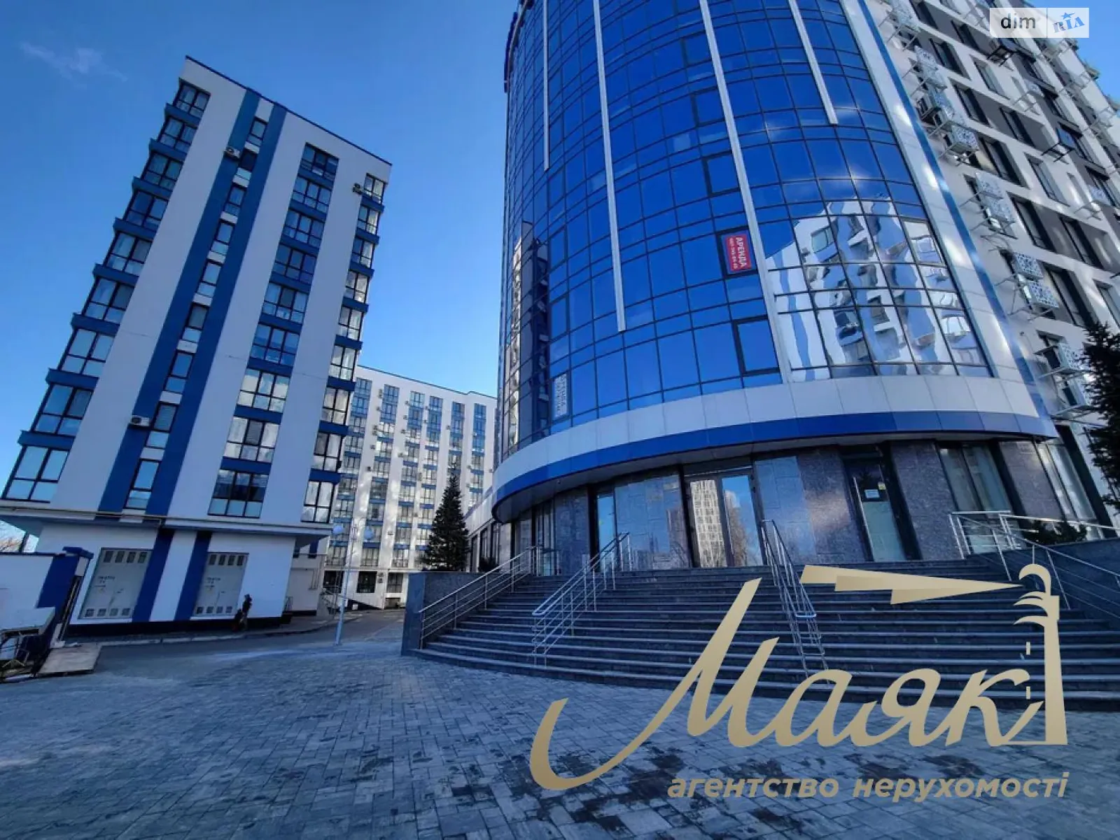 Продается объект сферы услуг 100 кв. м в 11-этажном здании, цена: 270000 $ - фото 1