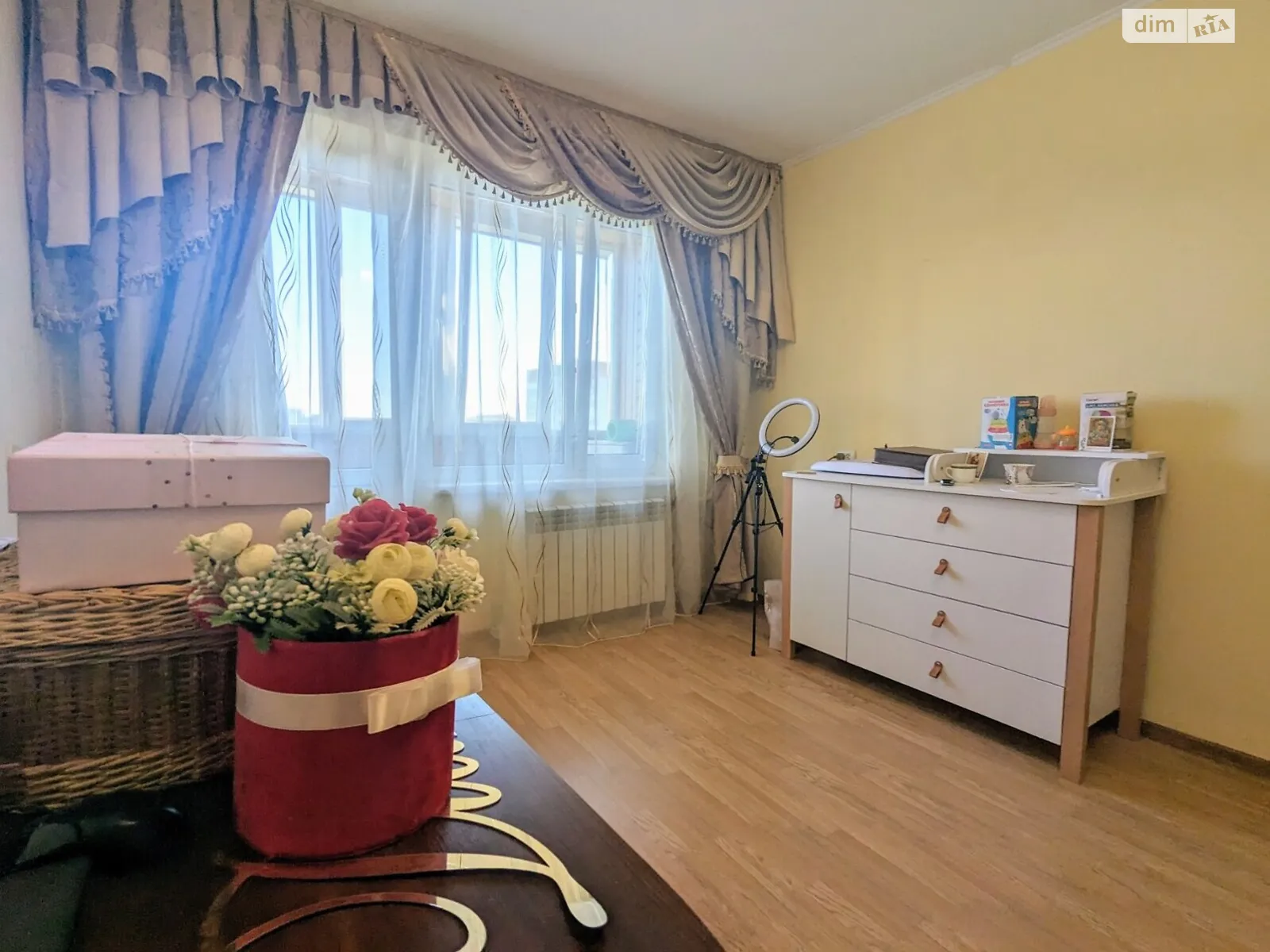 Продається 2-кімнатна квартира 48 кв. м у Львові, вул. Наукова