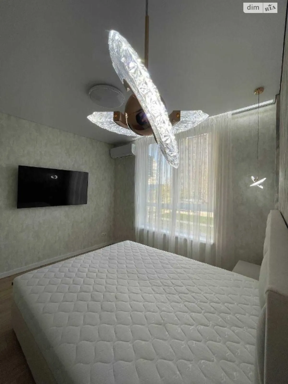 Продается 2-комнатная квартира 64 кв. м в Ровно, цена: 93999 $