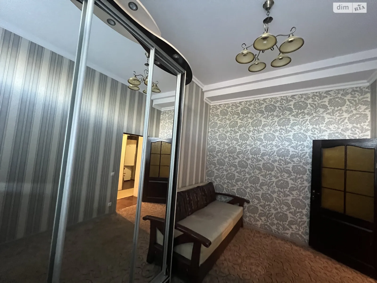 Продается 2-комнатная квартира 30 кв. м в Виннице, ул. Дмитрия Белоконя(Баженова), 17
