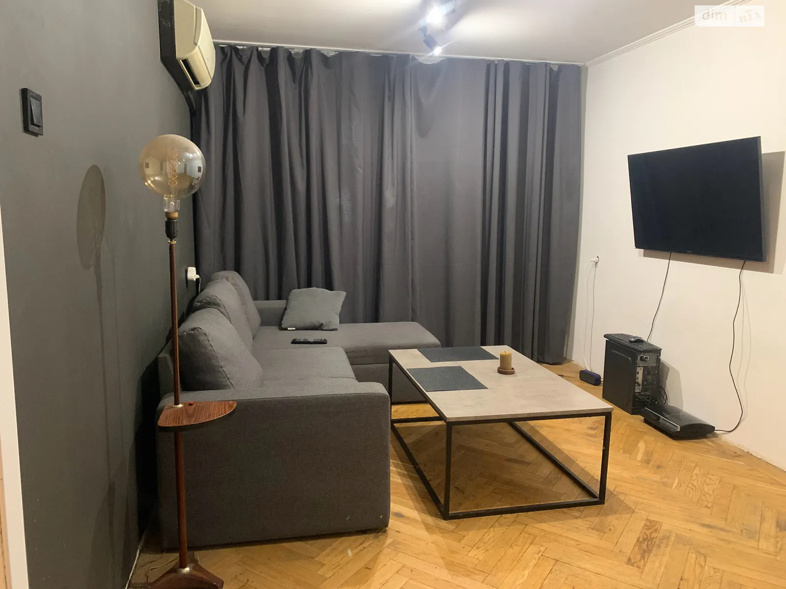 Продается 3-комнатная квартира 54 кв. м в Одессе, ул. Сегедская, 6Б - фото 1