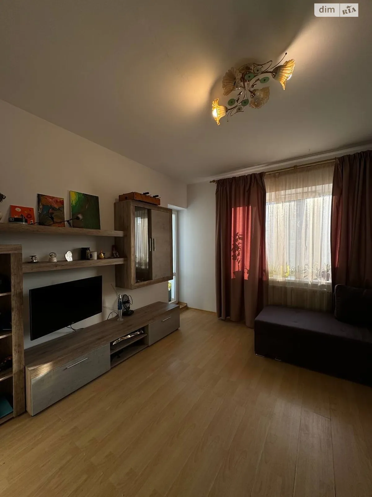 Продается 2-комнатная квартира 52 кв. м в Ивано-Франковске, ул. Горбачевского, 50