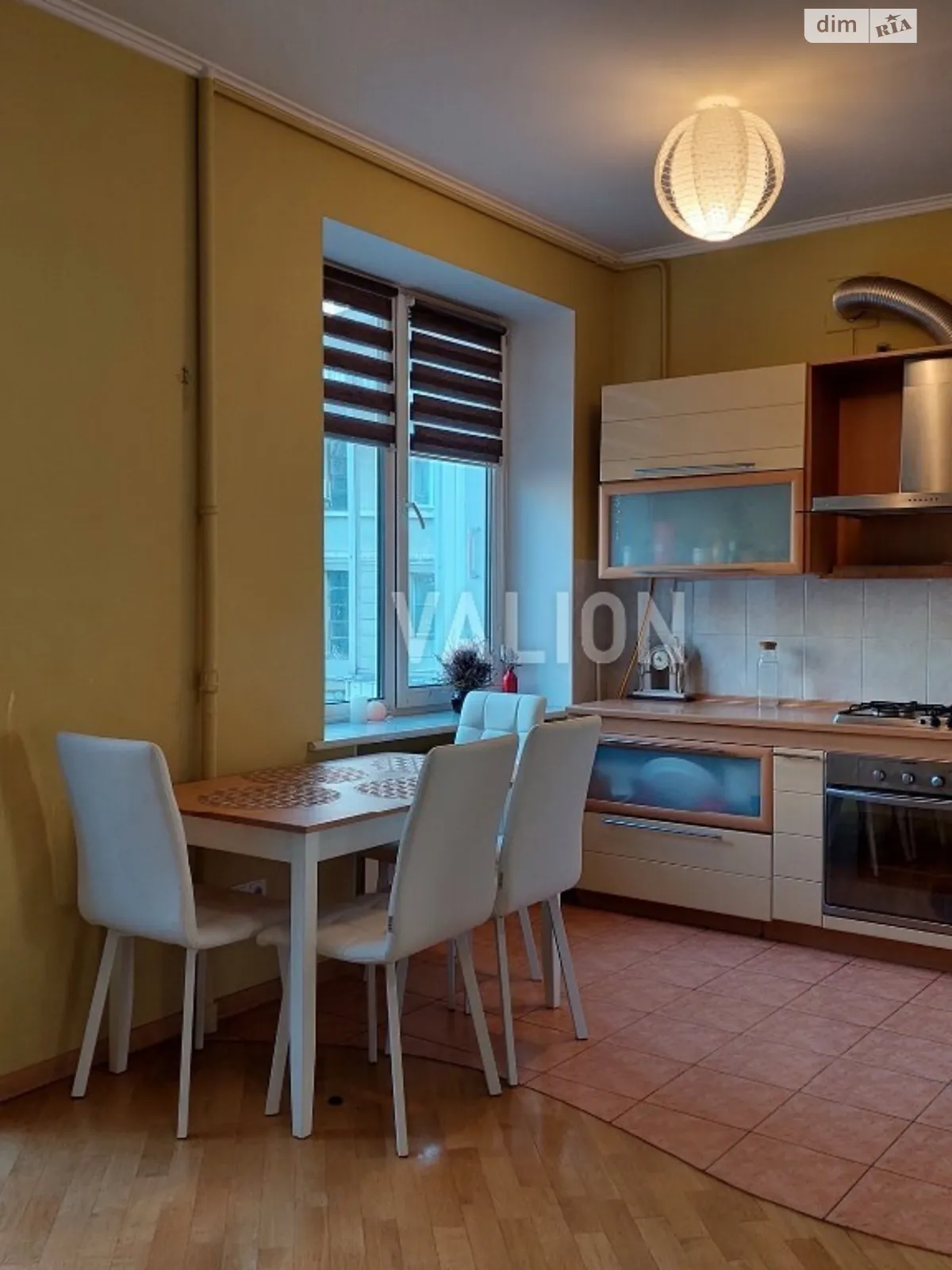 Продается 3-комнатная квартира 72 кв. м в Киеве - фото 2