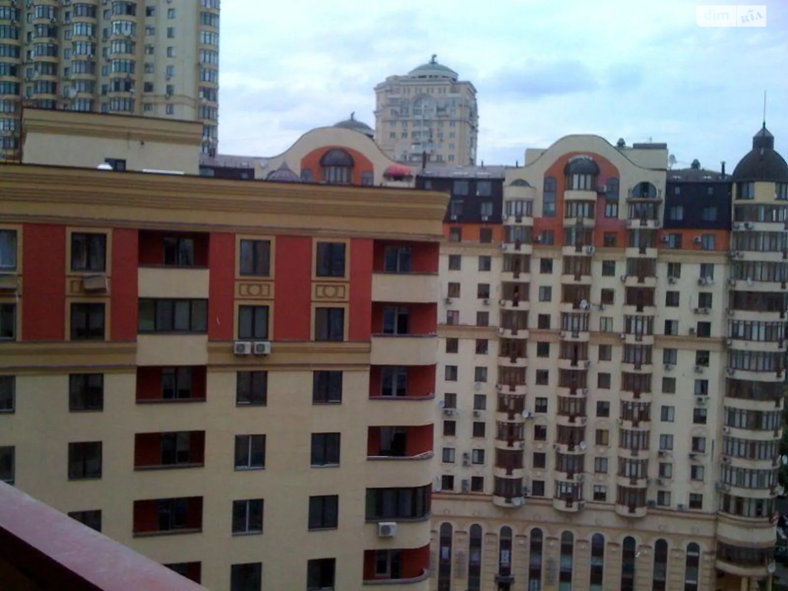 Здається в оренду 2-кімнатна квартира 44 кв. м у Києві, вул. В'ячеслава Чорновола