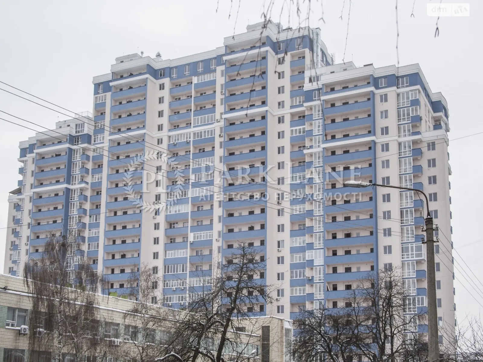 Продается 1-комнатная квартира 45 кв. м в Киеве, ул. Кирилло-Мефодиевская, 2 - фото 1