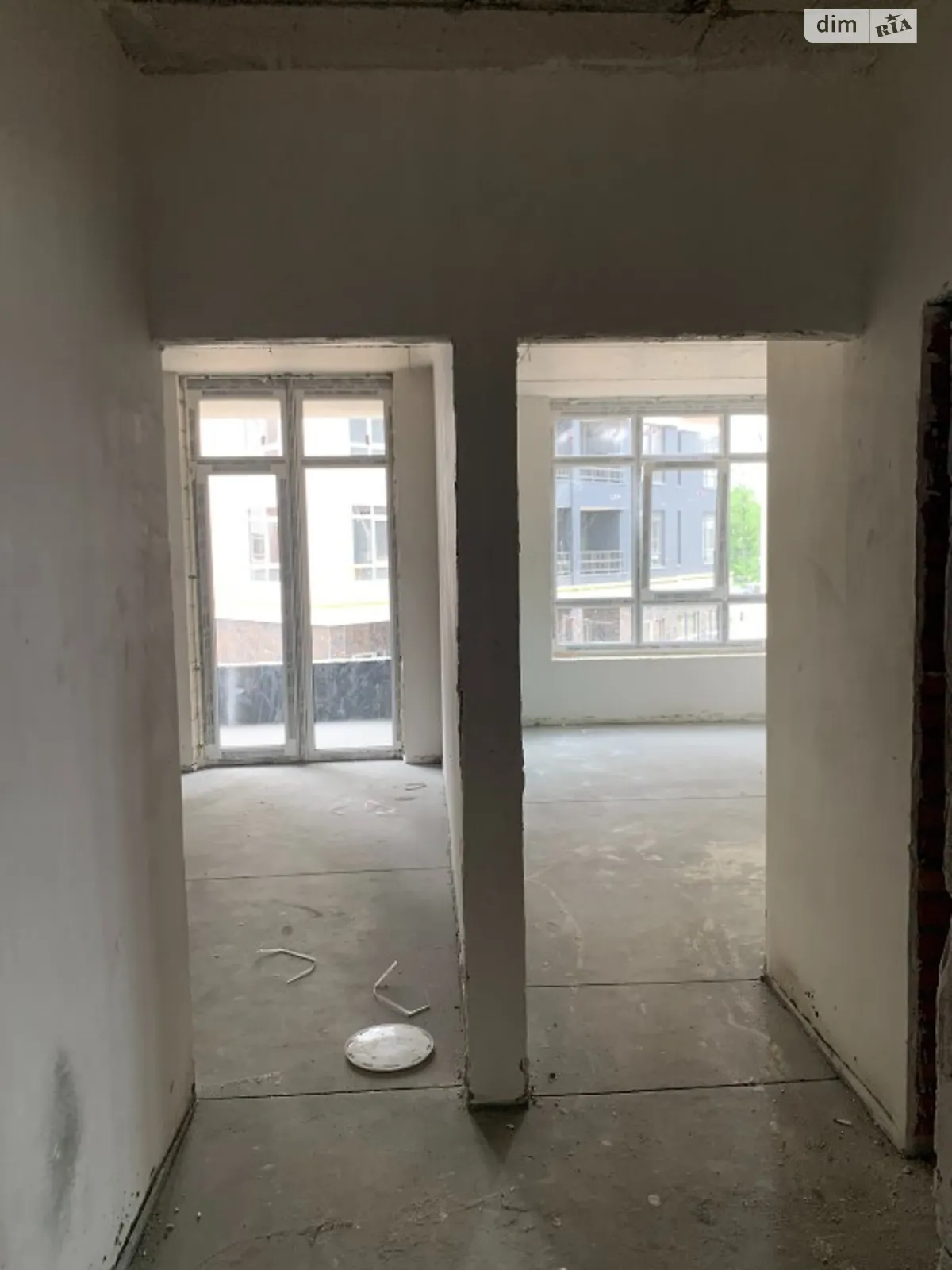 Продается 1-комнатная квартира 39.1 кв. м в Ирпене, ул. Кобылянской Ольги, 1В/20 - фото 1