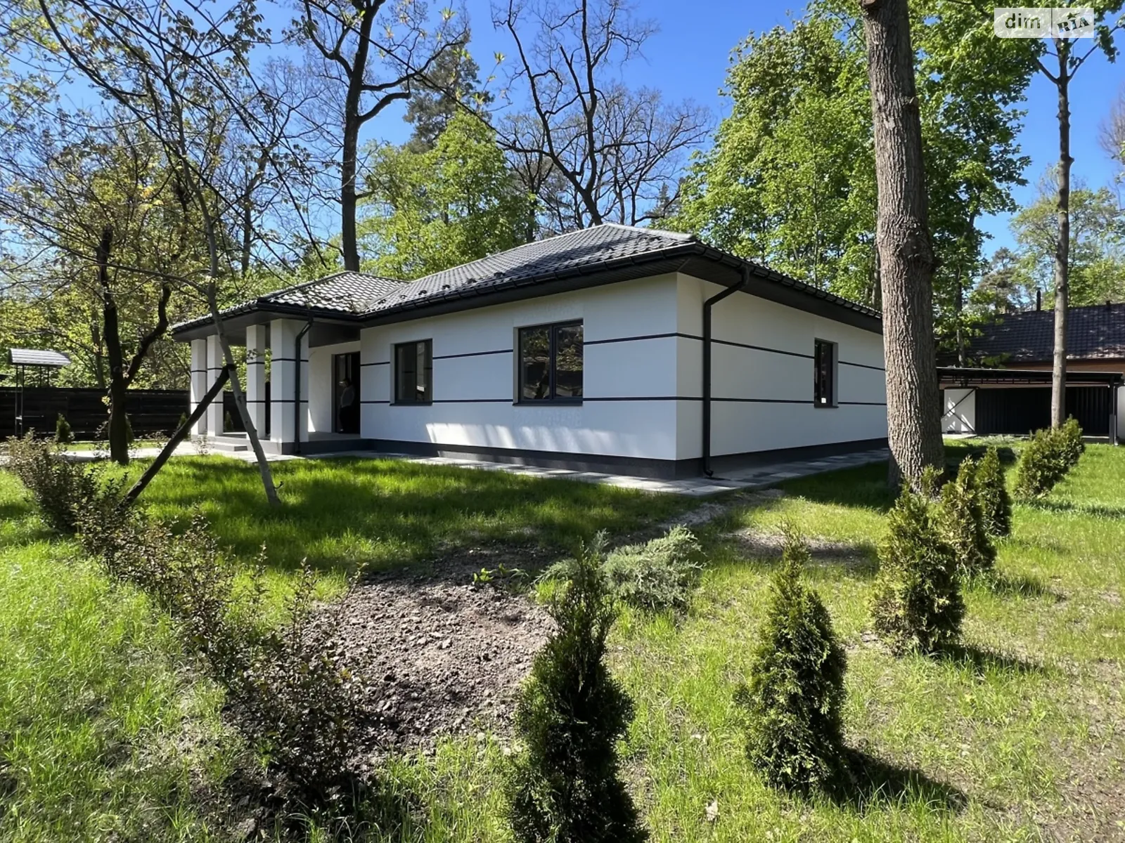 Продается одноэтажный дом 150 кв. м с баней/сауной, цена: 142000 $ - фото 1