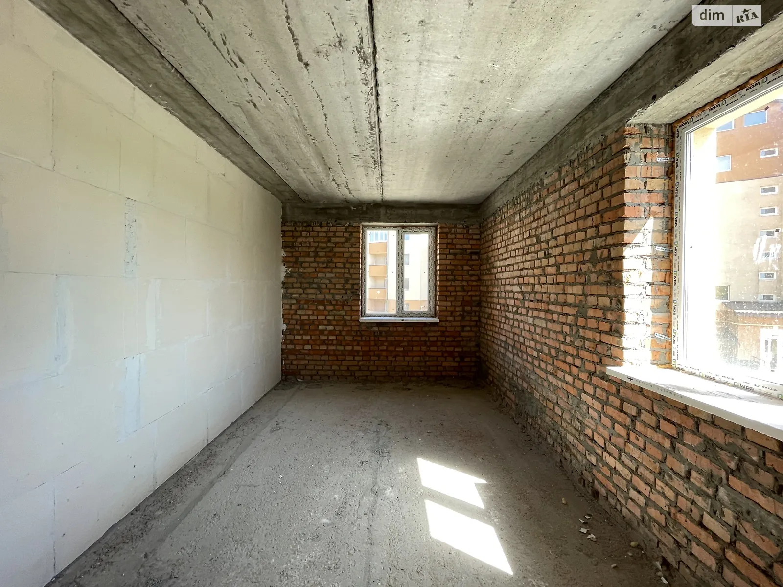 Продается 1-комнатная квартира 47 кв. м в Шевченково, ул. Столичная - фото 1