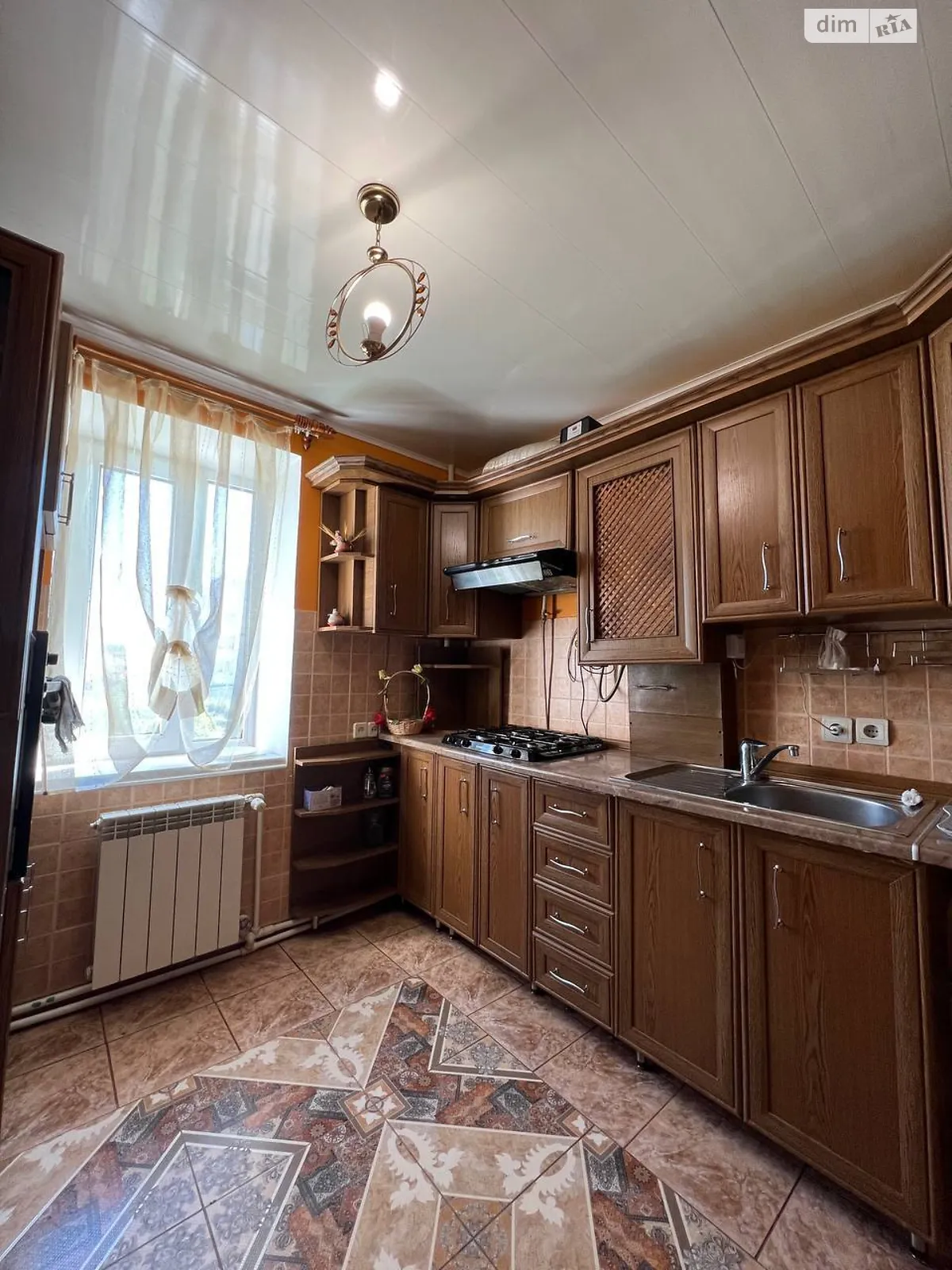 Продается 3-комнатная квартира 62 кв. м в Монастыриске, цена: 35000 $