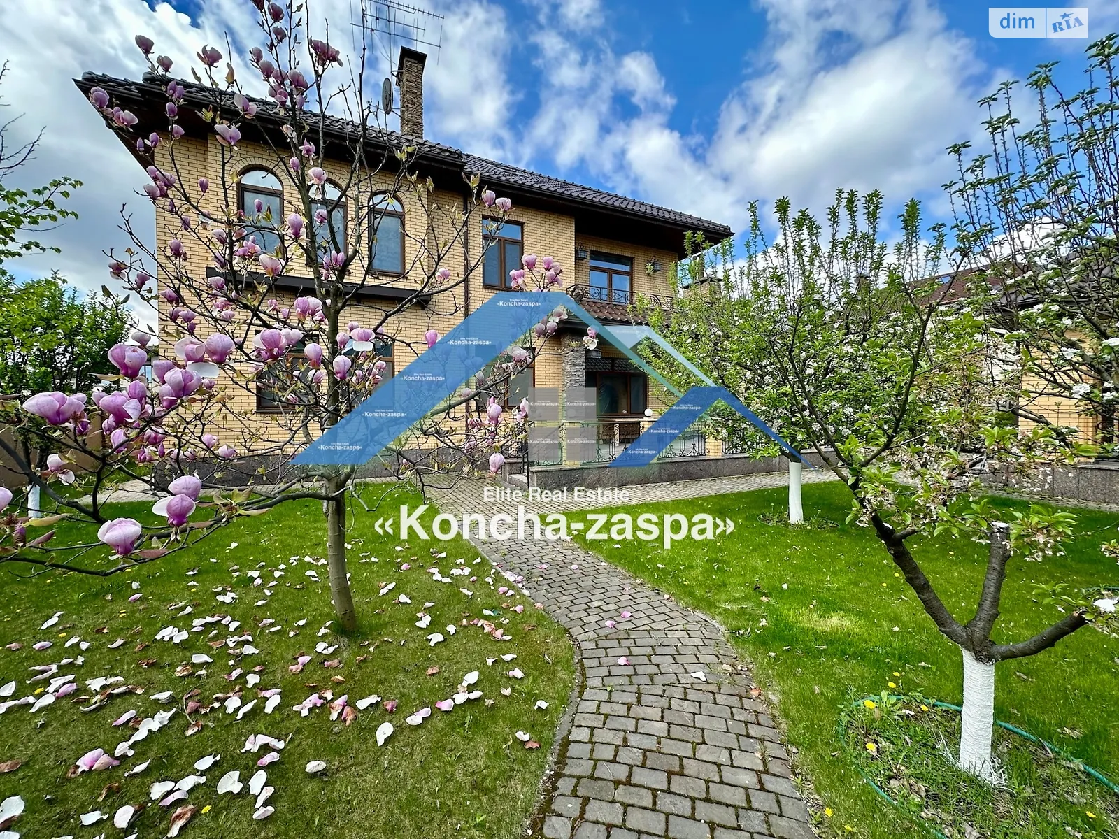 Продается дом на 3 этажа 423 кв. м с гаражом - фото 3