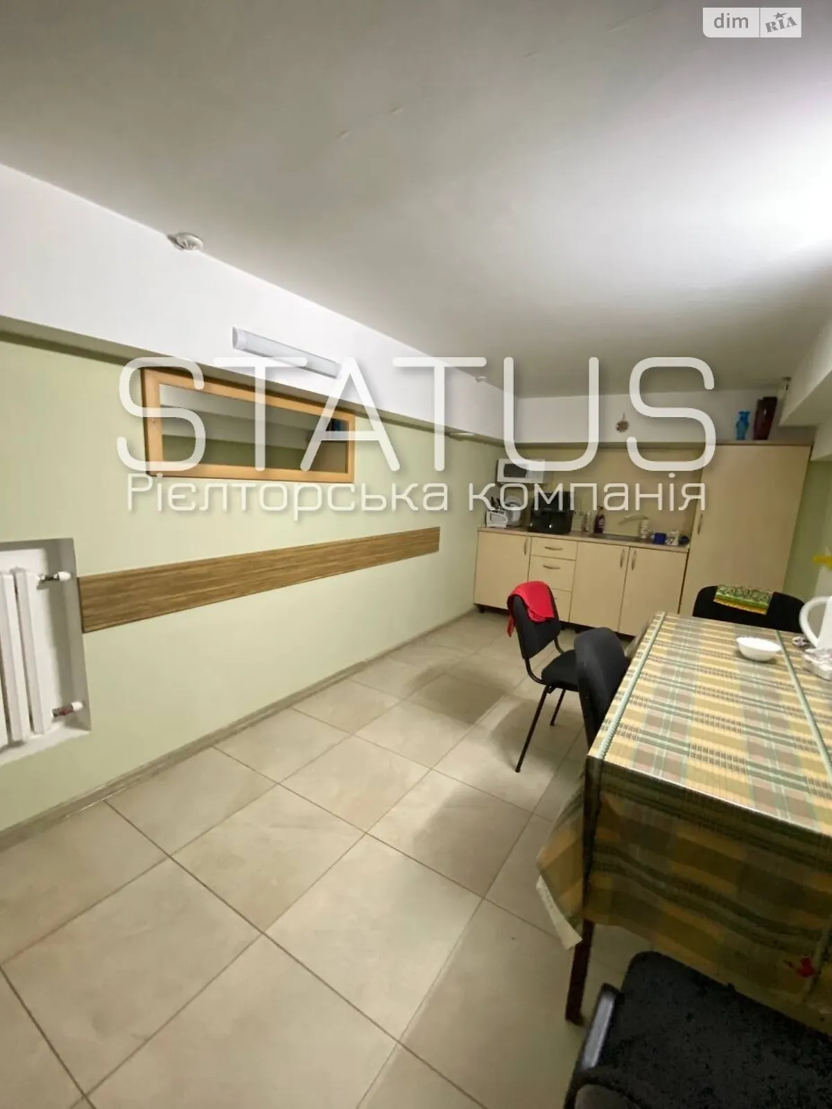 Продається офіс 144.2 кв. м в бізнес-центрі, цена: 120000 $ - фото 1