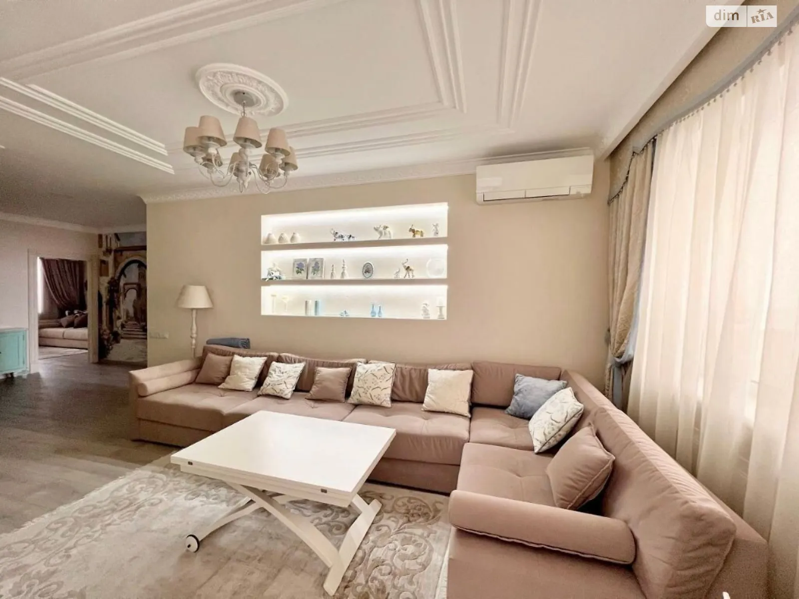 Продается 3-комнатная квартира 95 кв. м в Киеве, ул. Михаила Донца, 2А - фото 1