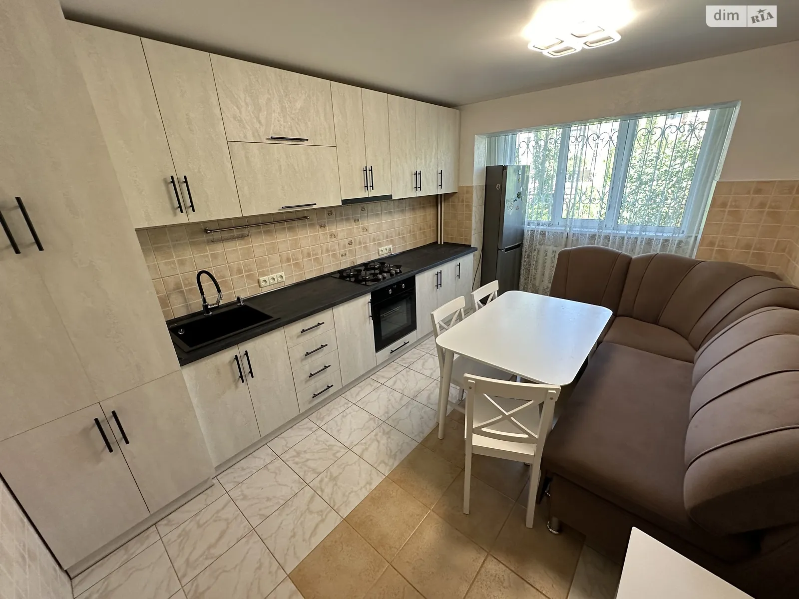 Продается 3-комнатная квартира 68 кв. м в Николаеве, цена: 49500 $