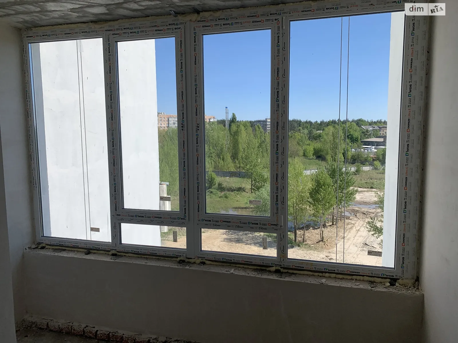 Продається 1-кімнатна квартира 41 кв. м у Бучі, вул. Івана Кожедуба, 4Б - фото 1