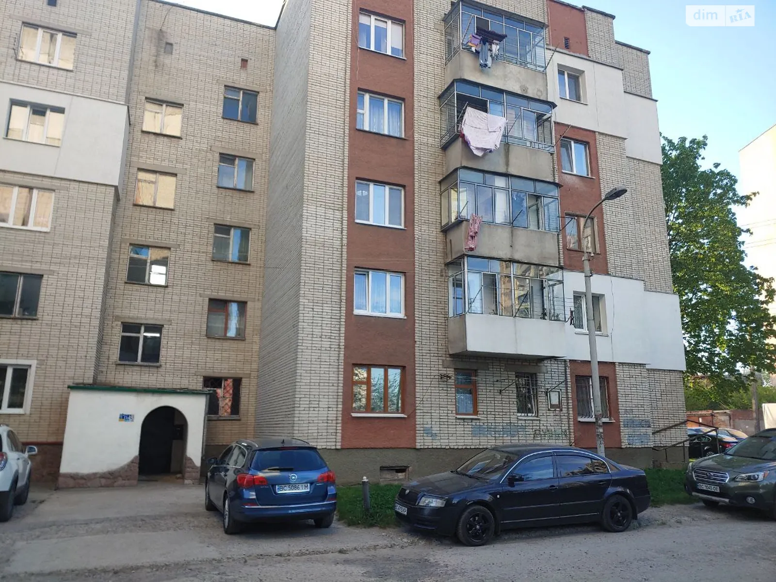 Продается 2-комнатная квартира 50 кв. м в Львове, ул. Медная, 10 - фото 1