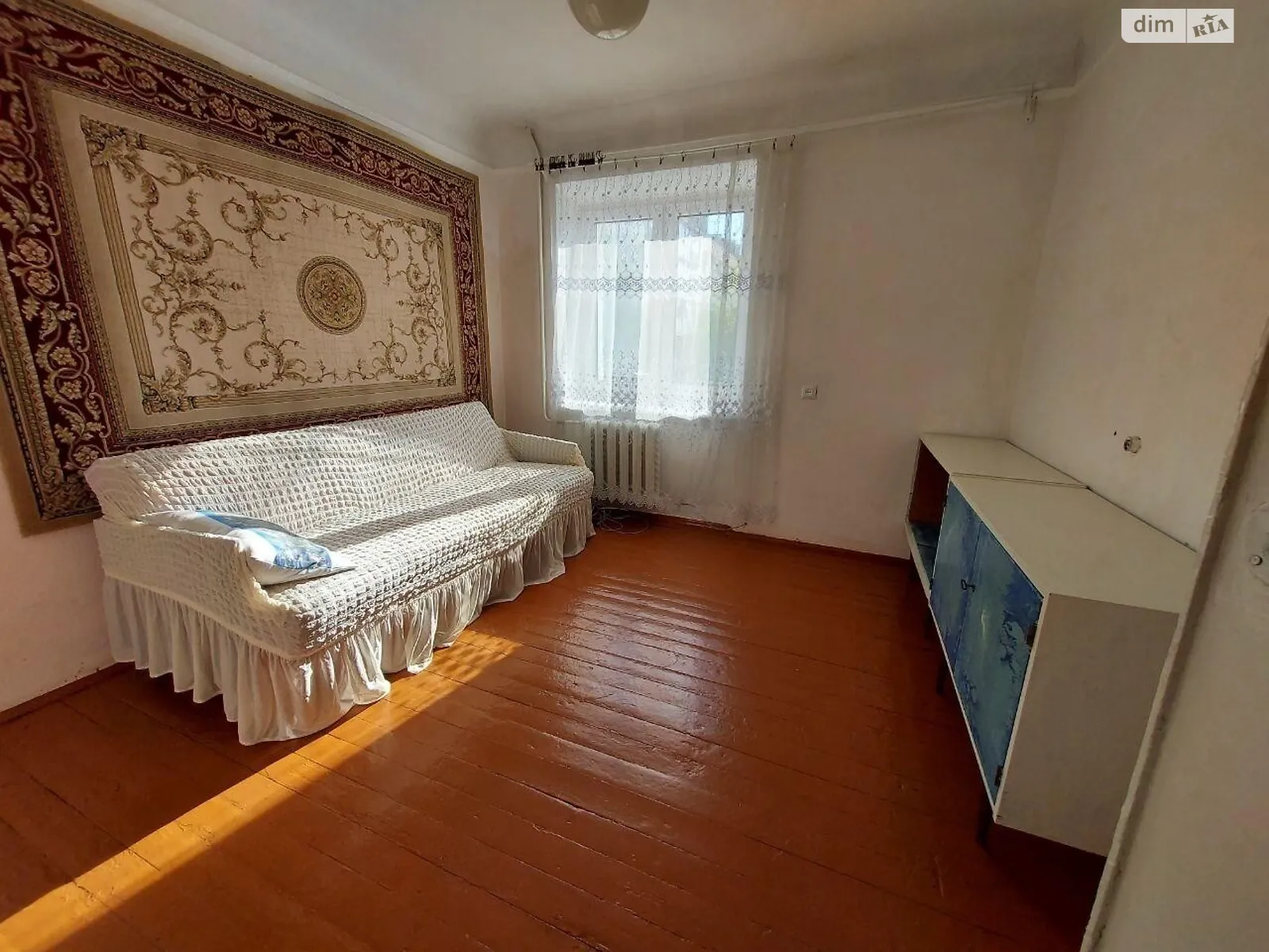 Продается 3-комнатная квартира 61 кв. м в Ивано-Франковске, ул. Набережная имени Василия Стефаника, 2