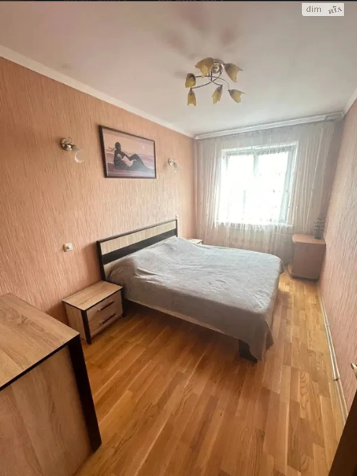 Продається 2-кімнатна квартира 54 кв. м у Дніпрі, Донецьке шосе, 2