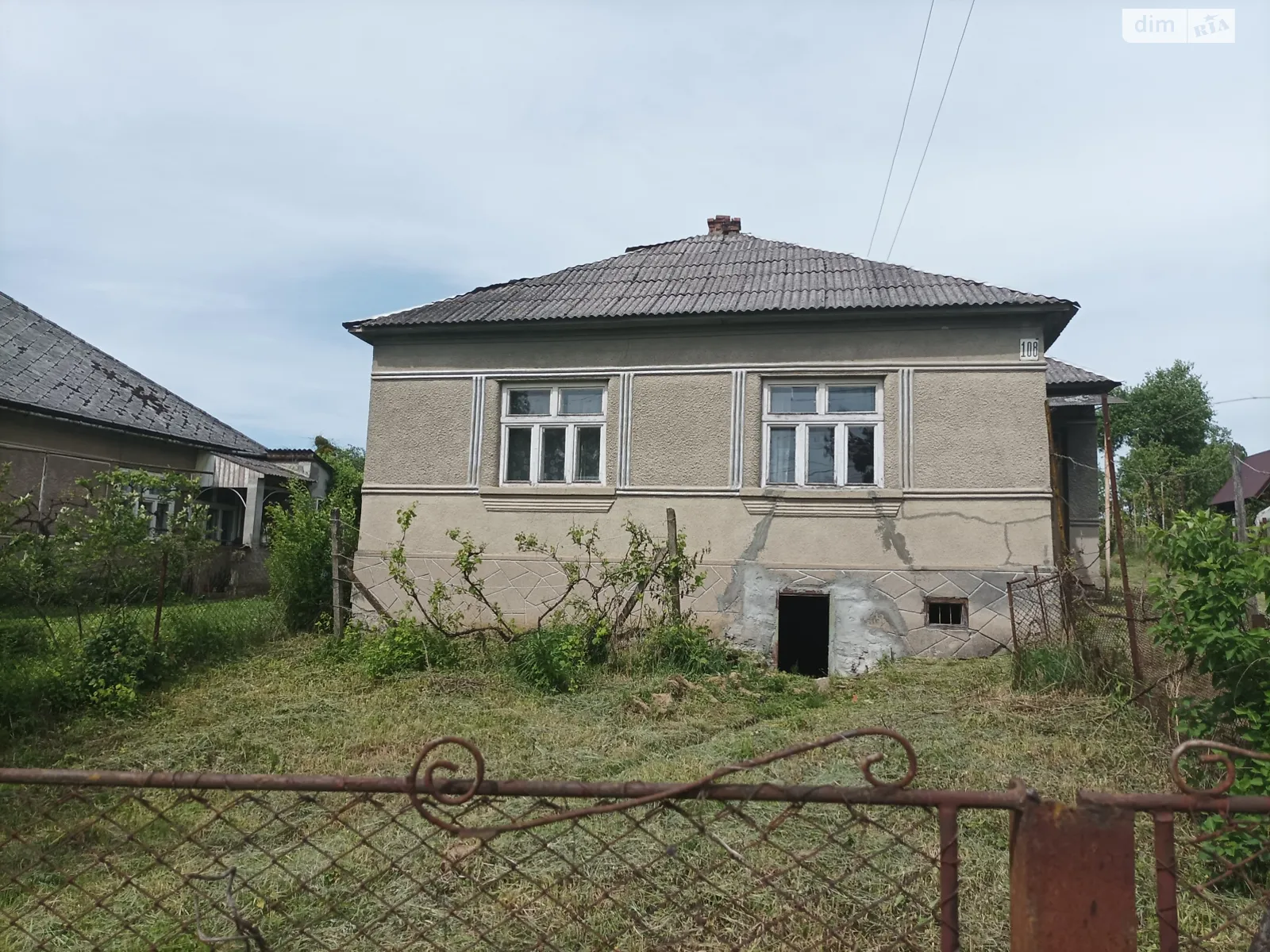 Продається одноповерховий будинок 63 кв. м з каміном, цена: 20000 $